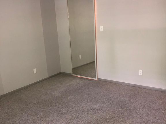 5th image of 12533 Lighthouse Way Dr APT B
