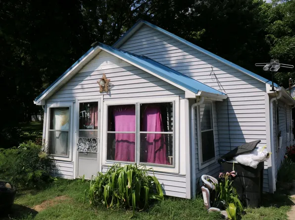 305 Allen St, Tullahoma, TN 37388