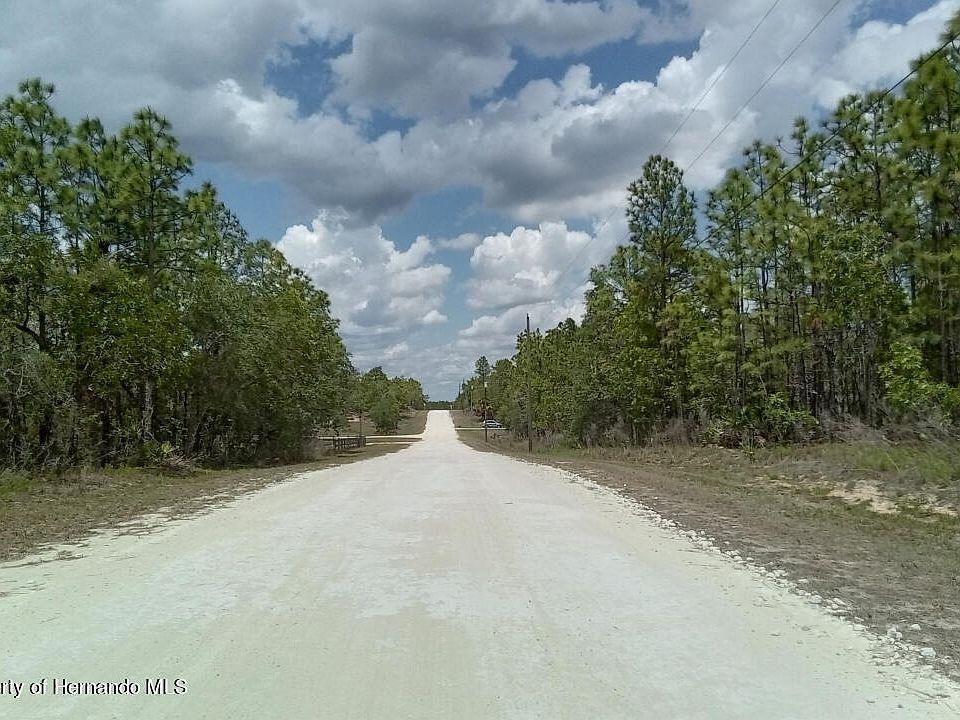 2nd image of 16255 Kakawi Rd