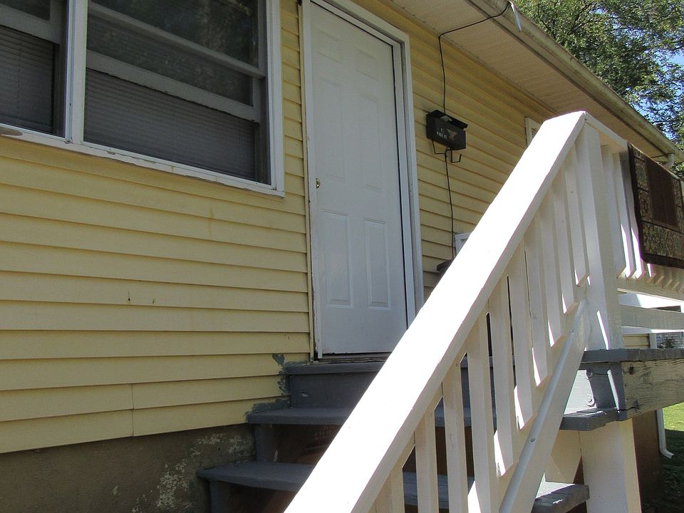 1st image of 102 Page St #C