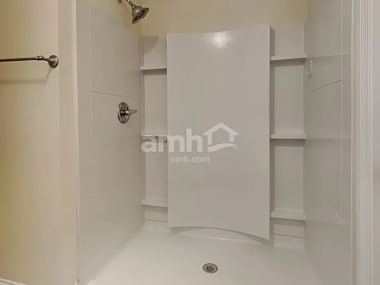 72 Monarch Way — Photo 12
