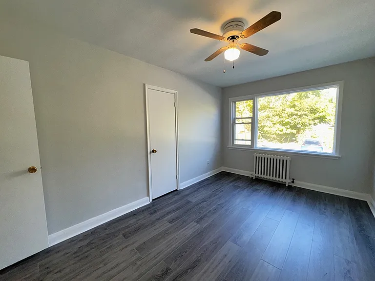 74 Shirley Ave — Photo 39