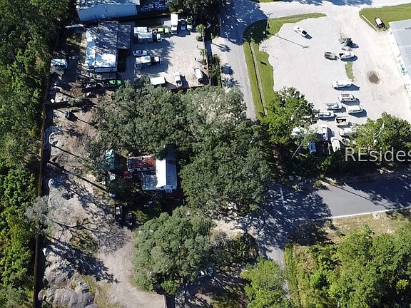 3rd image of 181 Short Cut Road