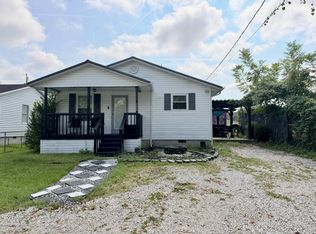 105 Daisy Dr, Huntington, WV 25705
