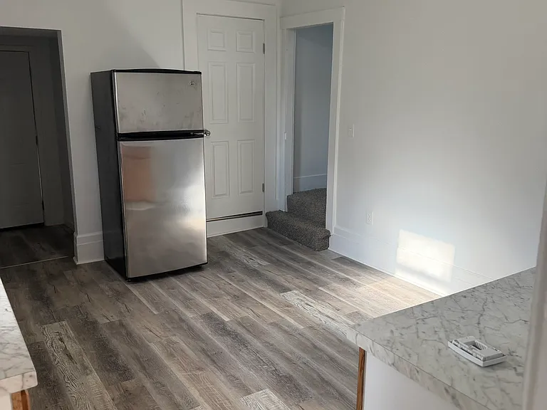1144 Adams St — Photo 10