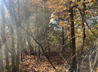 5 Clyde Webb Rd, Tennessee Ridge, TN 37178