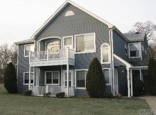 614 Birchwood Park Dr, Middle Island, NY 11953