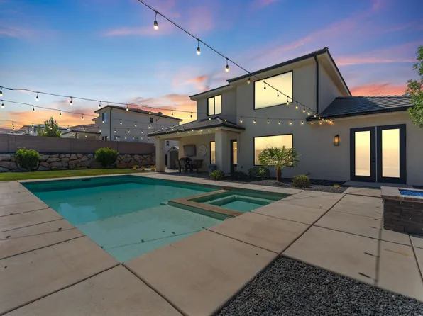 1469 E Black Brush Dr, Washington, UT 84780