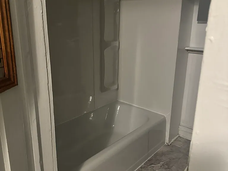 104 Wells St #8 — Photo 8