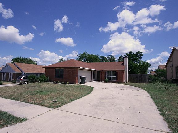 2nd image of 1709 Lea Ann Dr