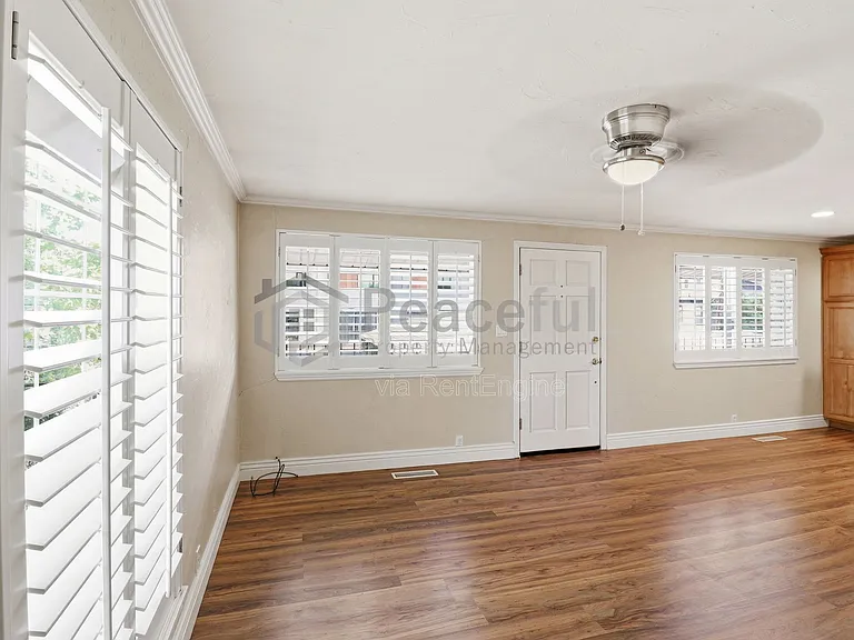 122 N N St #10 — Photo 8
