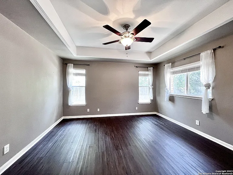 6218 Parkland Oaks Dr — Photo 13