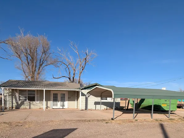 305 Oak St, Idalou, TX 79329