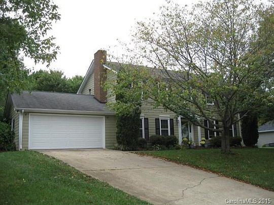 1st image of 2340 Rose Garden Dr