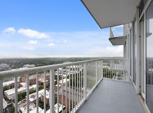 The Plaza Residences - PNC, Raleigh, NC 27601