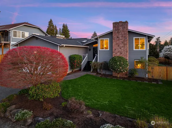 917 9th Avenue S, Edmonds, WA 98020