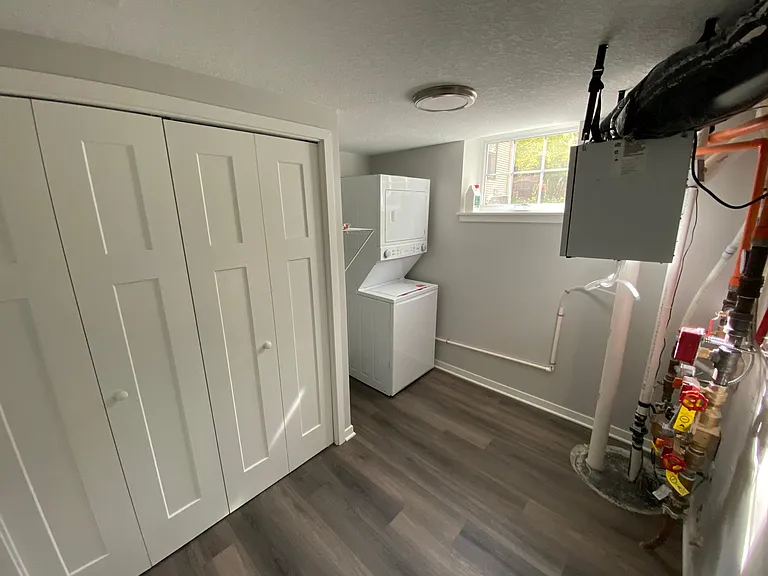Laundry/ mechanical room