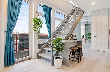 371 Stockholm Street, #8/D