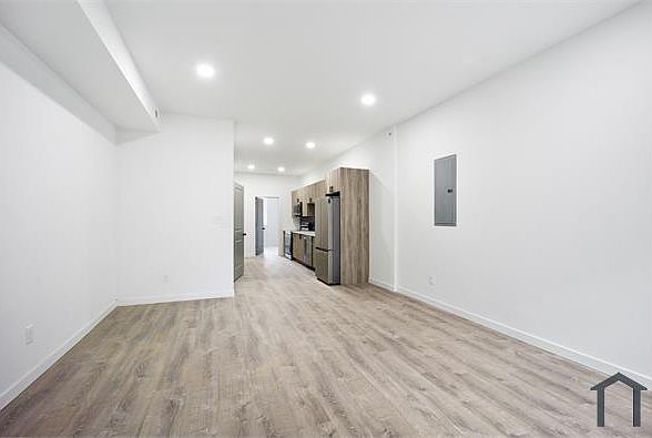 1st image of 3623 N 21st St #1F