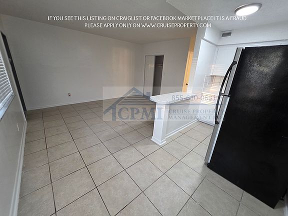 3rd image of 360 SE 12th Ave #7
