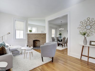2711 S Dakota Ave NE, Washington, DC, 20018