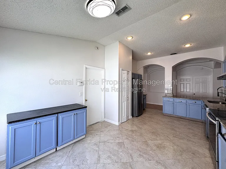 3752 Becontree Pl — Photo 11