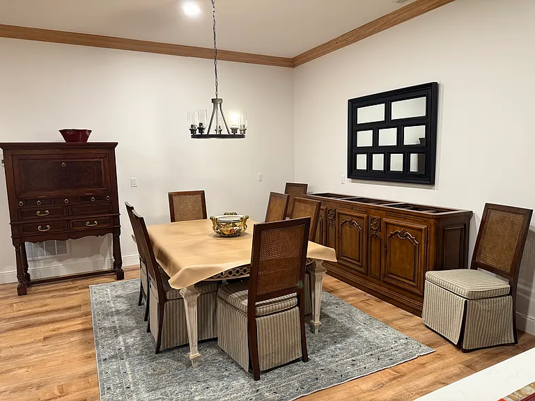 Broadleaf Dr — Photo 12