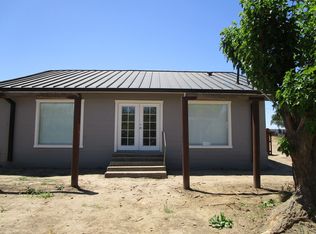 8875 Warnerville Rd, Oakdale, CA 95361