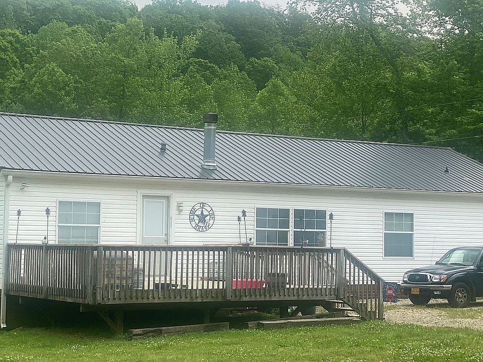 1st image of 695 Lake Stone Dr