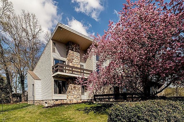 1st image of 10844 Farragut Hills Blvd