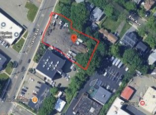 733 Grand Ave, Ridgefield, NJ 07657