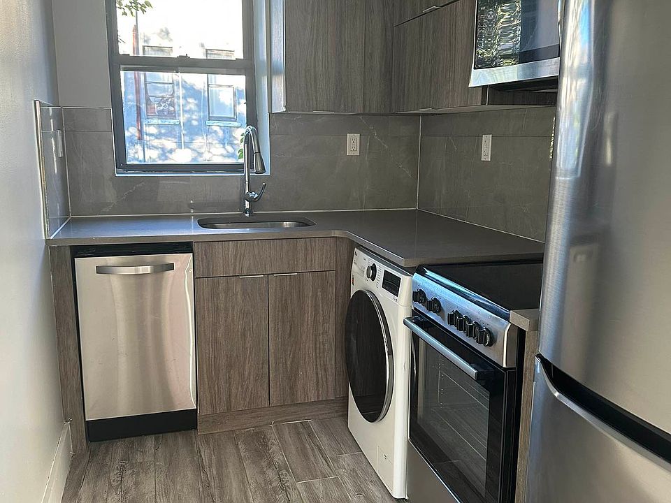 1st image of 411 E 118th St APT 24