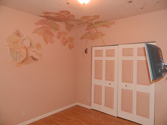 4th image of 5287 Ventura Dr