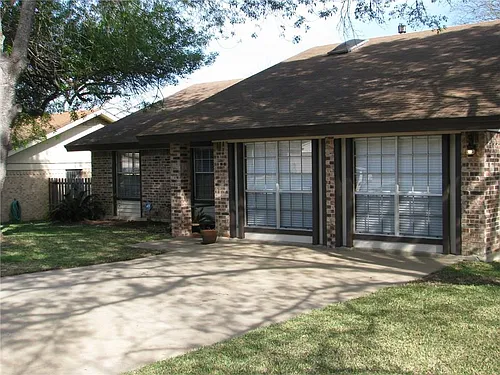 6509 Skycrest Dr Photo 1
