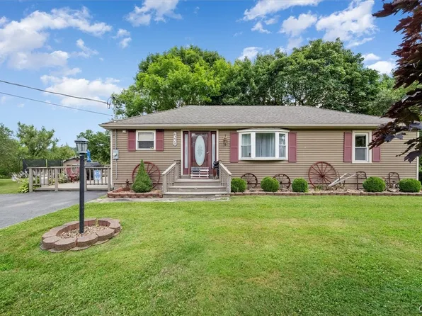 6278 Middle Rd, Munnsville, NY 13409