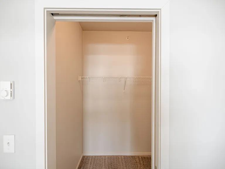 Kascade Place Apartments — Photo 87