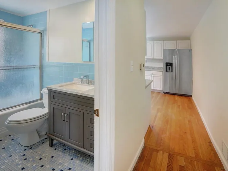 58 Knob Hill Dr — Photo 16