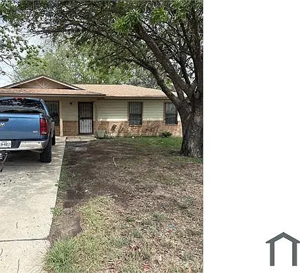 8911 Slumber Ln — Photo 10