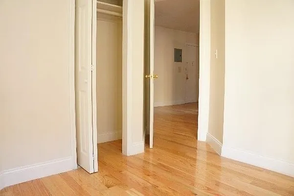 Rented by Platinum Properties | media 43