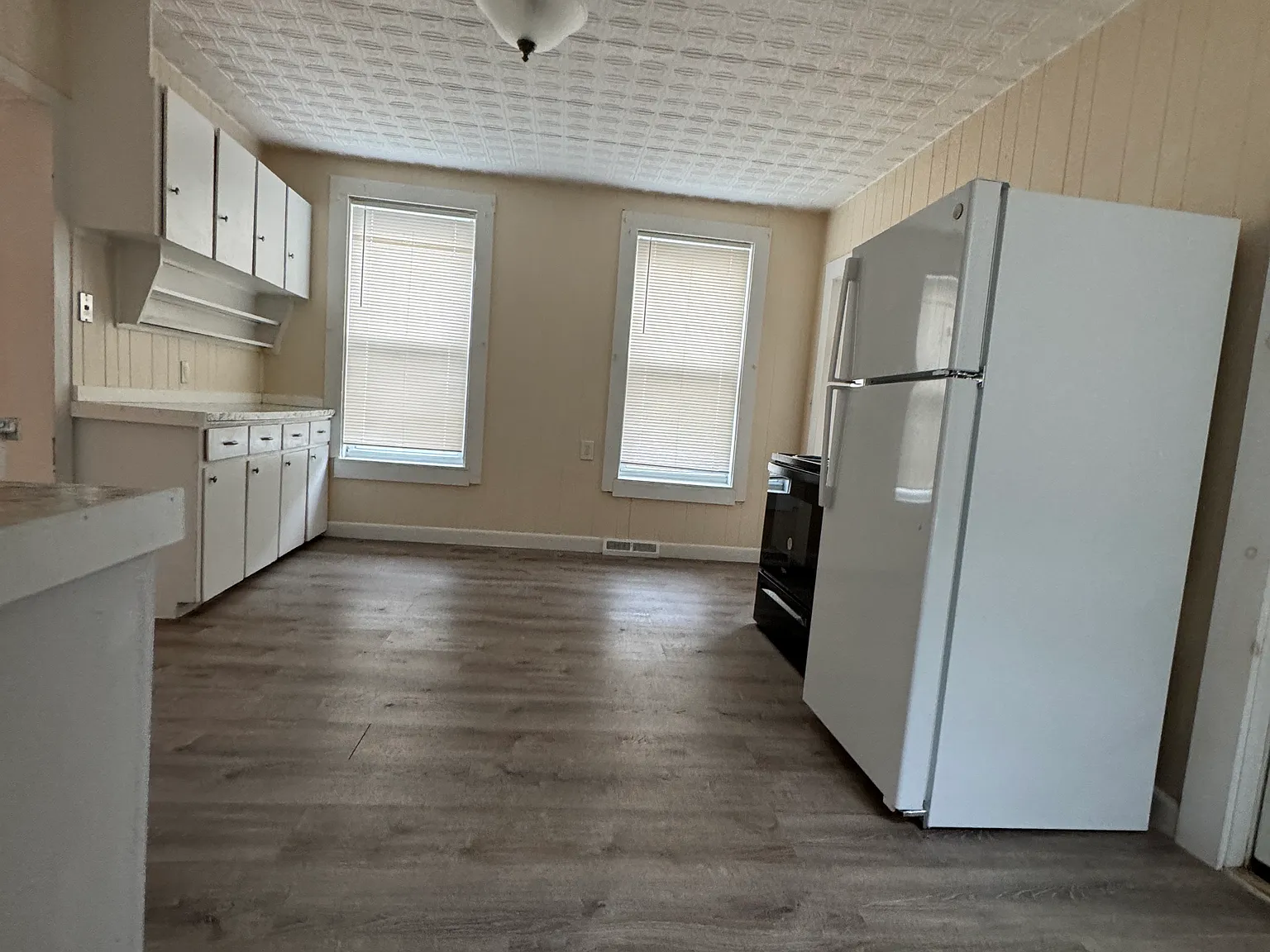 3 bed, $1,795 — Photo 4