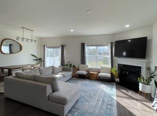 55 Colgate Dr, Morristown, NJ 07960