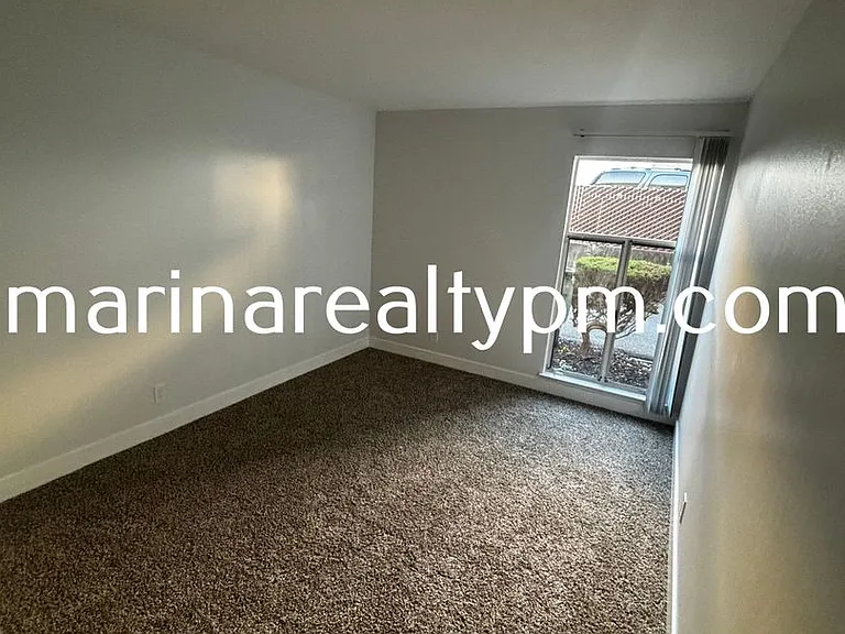 1230 Brookside Drive — Photo 16