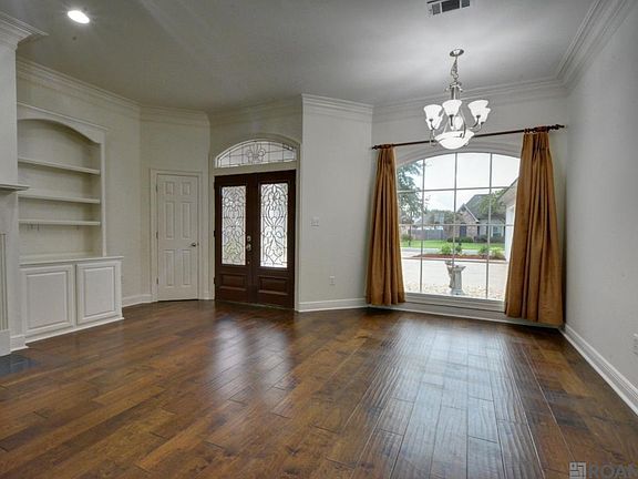 3rd image of 6003 Jonathan Alaric Ave