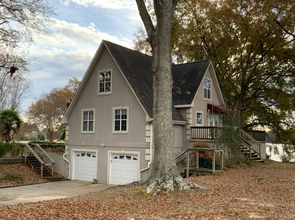 180 Swindall Cir, Rainbow City, AL 35906