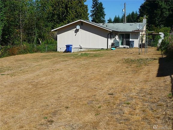 2nd image of 5716 103rd St E