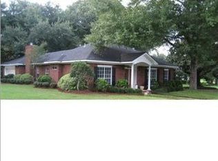 3950 Pelham Dr, Mobile, AL 36619