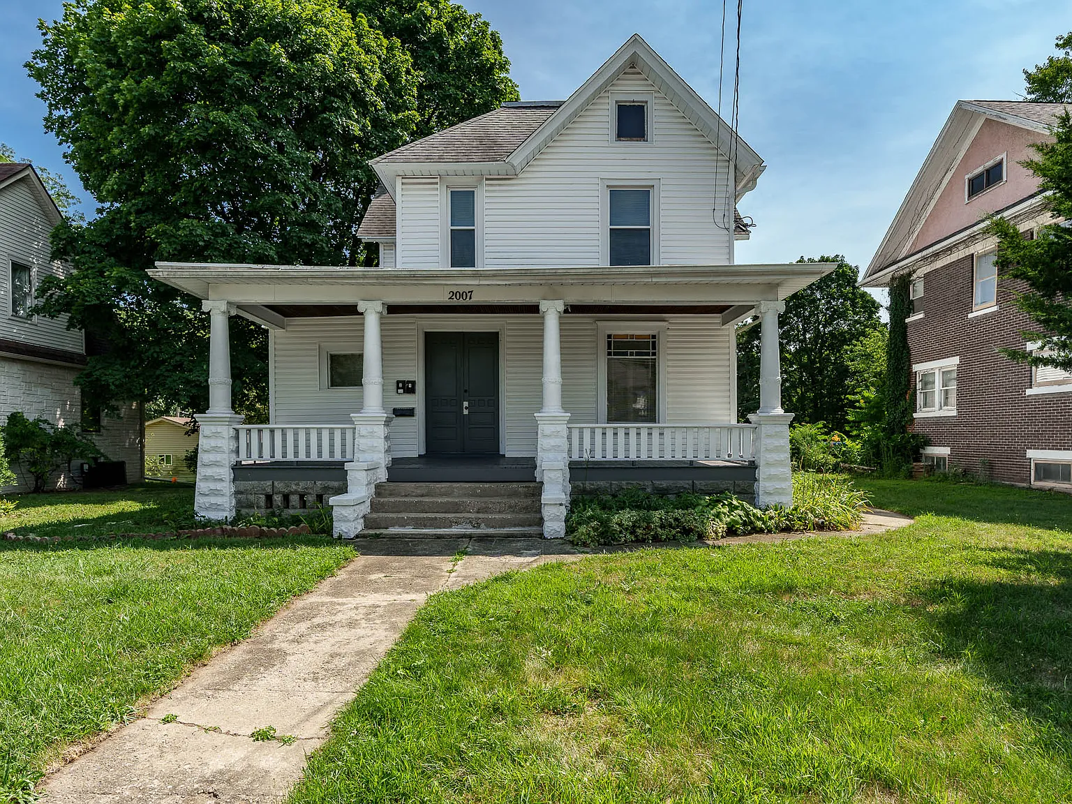 2007 E State St — Photo 1