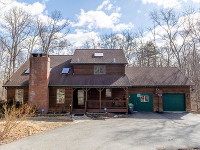 918 Resica Falls Rd, East Stroudsburg, PA, 18302
