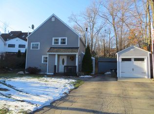 6 Grenada Cir, Nashua, NH 03062
