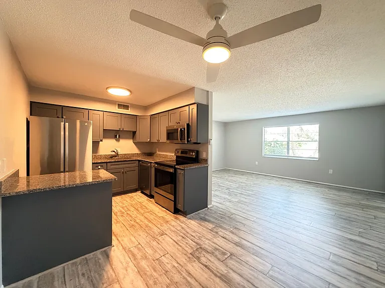 Bradenton Palms Apartments — Photo 36
